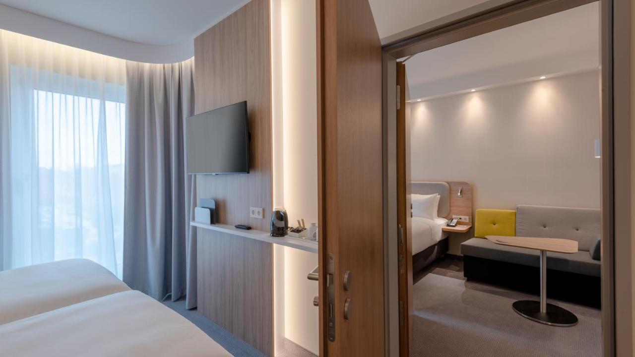 Express - North By Ihg Hotel Munich